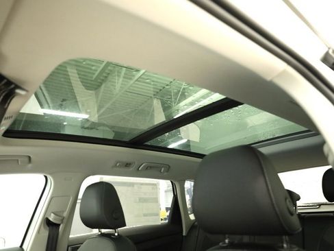 New 2026 Volkswagen Taos SE image 31