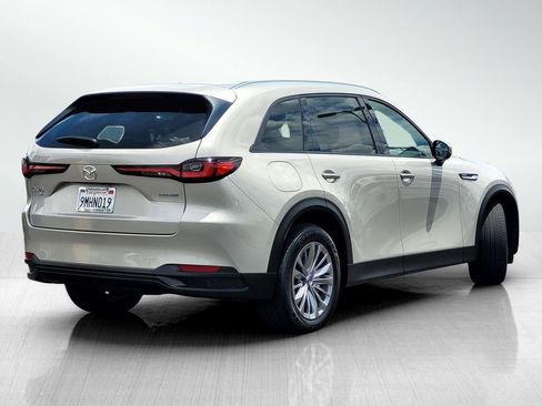 Certified 2024 MAZDA CX-90 Plug-In Hybrid w/ Preferred AWD/4WD image 4