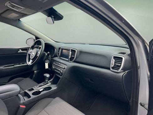 Used 2019 Kia Sportage LX w/ LX Popular Package AWD/4WD image 10