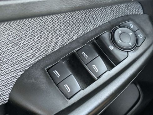 Used 2023 Chevrolet TrailBlazer LT w/ Convenience Package FWD image 21