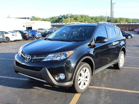 Used 2015 Toyota RAV4 Limited w/ Technology Package AWD/4WD image 2