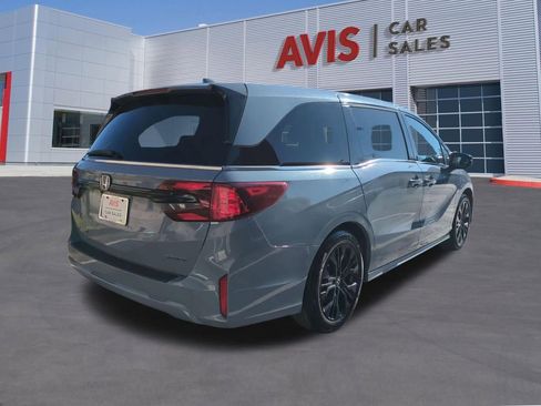 Used 2025 Honda Odyssey Sport-L image 6