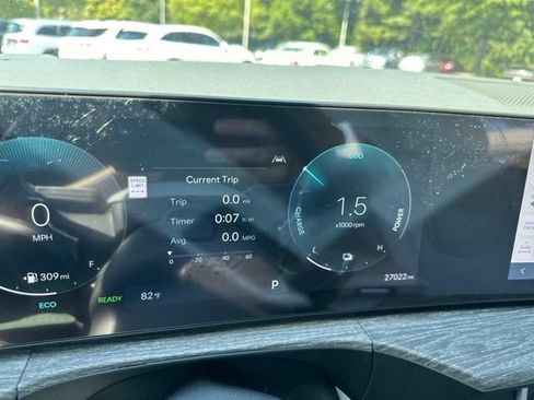 Used 2025 Hyundai Santa Fe Calligraphy FWD image 21
