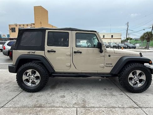 Used 2016 Jeep Wrangler Unlimited Sport w/ Quick Order Package 24S AWD/4WD image 15