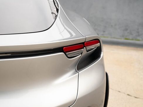 Used 2024 Ferrari Purosangue image 29