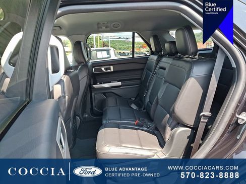 Certified 2023 Ford Explorer XLT w/ Equipment Group 202A AWD/4WD image 10