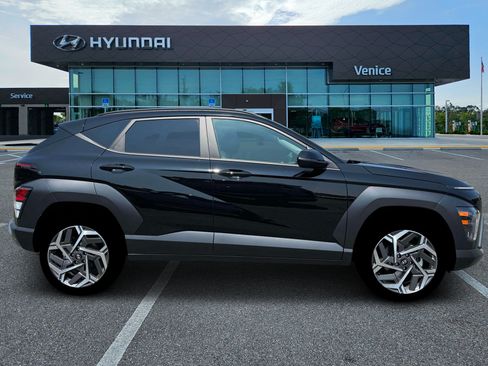 New 2026 Hyundai Kona SEL Premium FWD image 9
