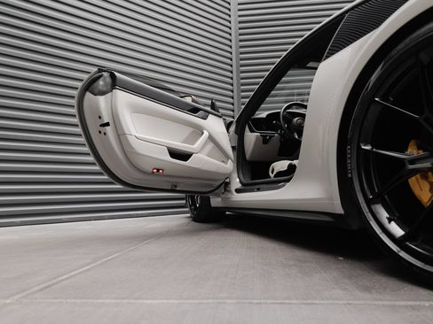 Certified 2023 Porsche 911 GT3 RWD image 13