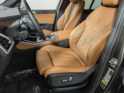 Certified 2024 BMW X5 xDrive40i w/ Premium Package image 16