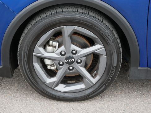Certified 2025 Kia K4 FWD image 15