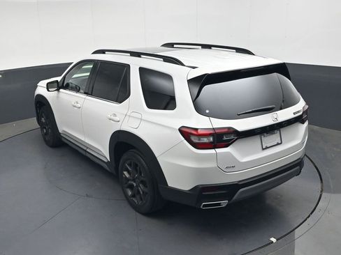 Used 2023 Honda Pilot Elite image 22