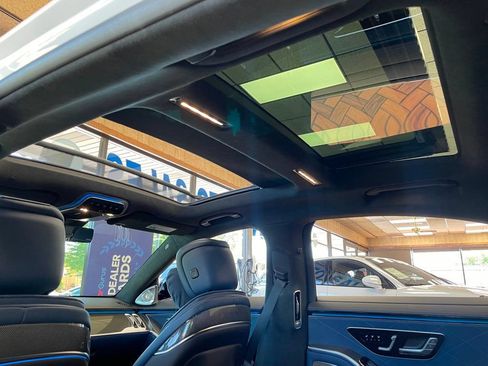 Used 2023 Mercedes-Benz S 580 4MATIC Sedan image 23