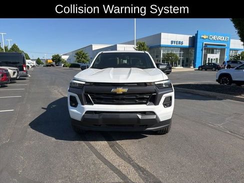 Used 2026 Chevrolet Colorado LT w/ LT Convenience Package AWD/4WD image 2