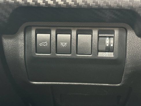 Used 2025 Subaru Ascent Premium AWD/4WD image 35