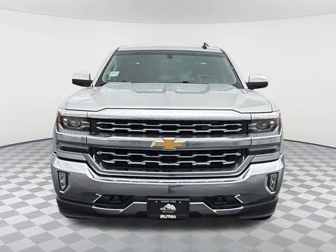 Used 2018 Chevrolet Silverado 1500 LTZ image 2