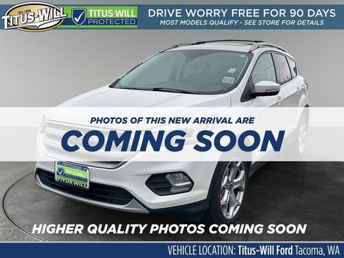 Used 2017 Ford Escape Titanium AWD/4WD image 3