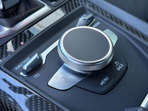 Used 2020 Audi R8 V10 performance image 28