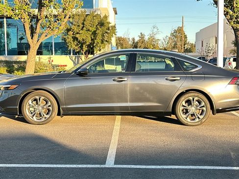 Certified 2024 Honda Accord EX-L image 7