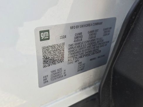 Used 2025 Chevrolet Trax LT image 6