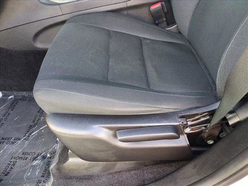 Used 2017 Jeep Grand Cherokee Laredo image 15