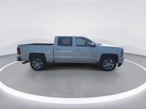 Used 2017 Chevrolet Silverado 1500 High Country AWD/4WD image 9