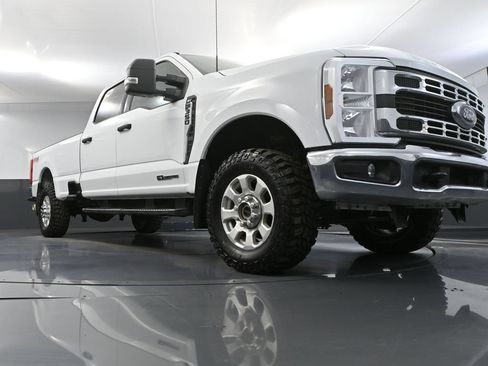Used 2024 Ford F350 XLT w/ FX4 Off-Road Package AWD/4WD image 51