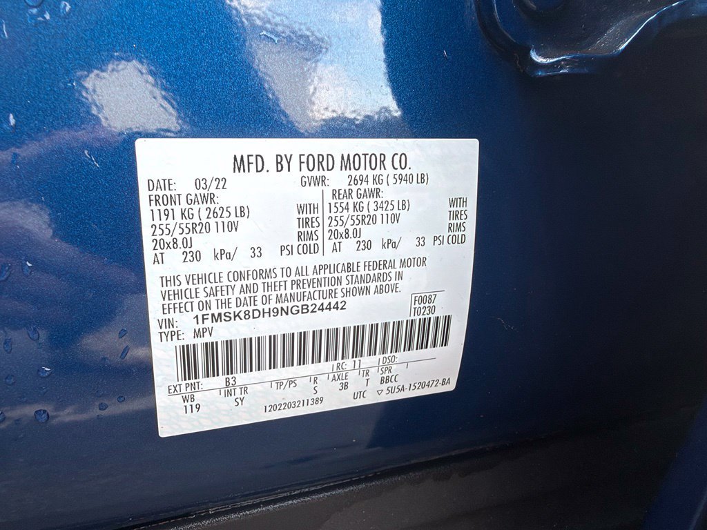Used 2022 Ford Explorer XLT w/ Equipment Group 202A AWD/4WD image 29