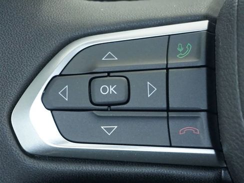 New 2026 Jeep Compass Latitude image 40