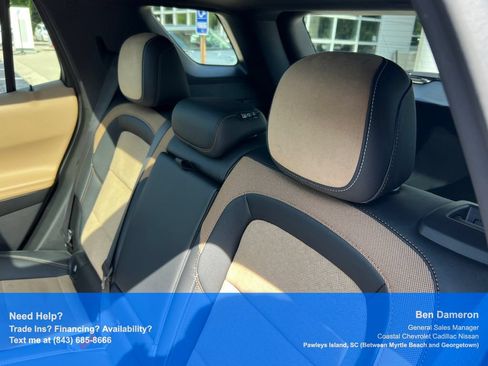 Used 2025 Chevrolet Equinox ACTIV w/ Safety and Technology Package AWD/4WD image 20
