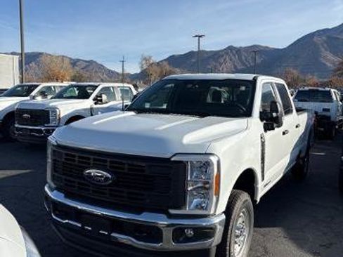 New 2026 Ford F250 XL image 1