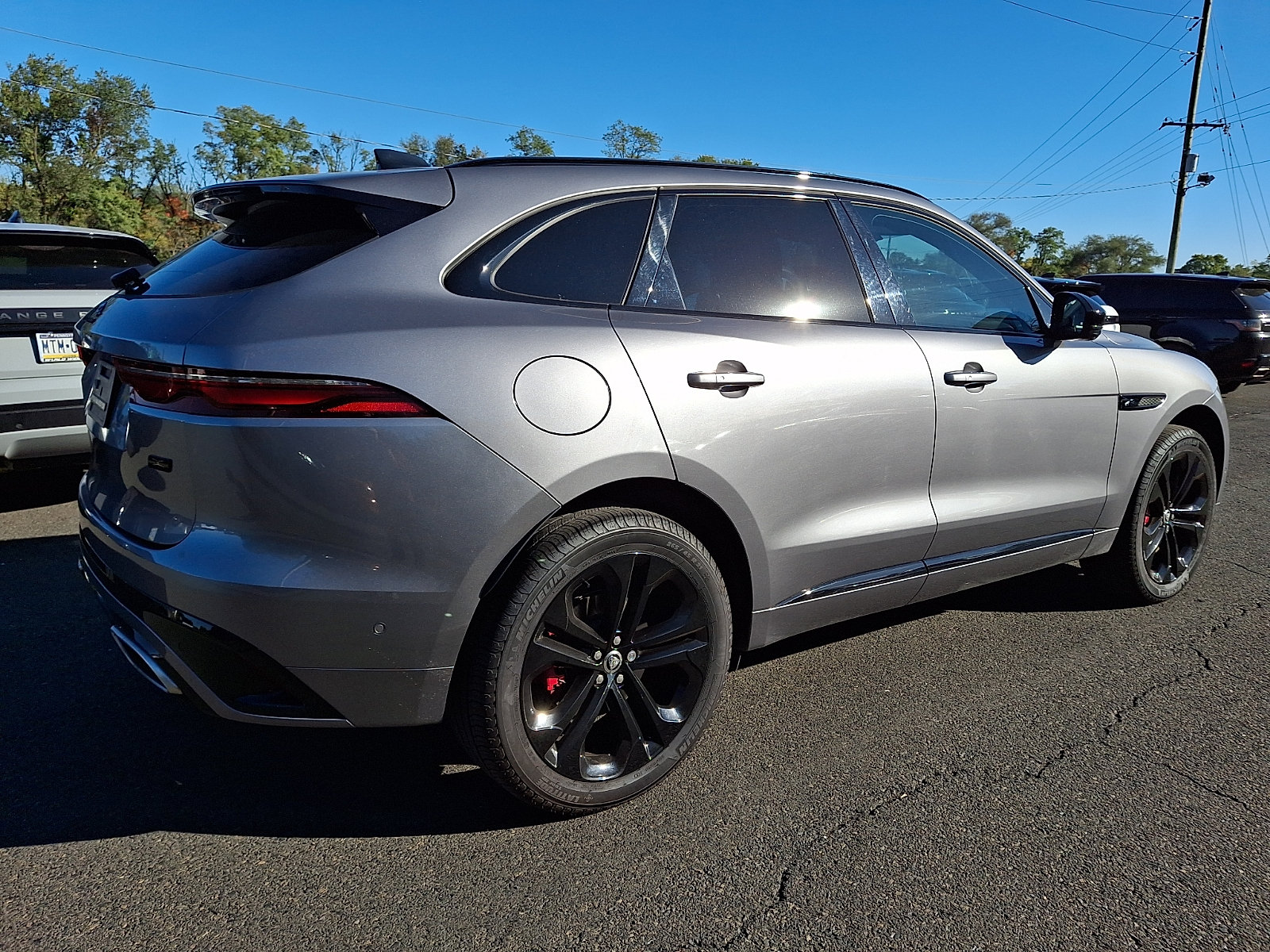 Used 2026 Jaguar F-PACE R-Dynamic S AWD/4WD image 2