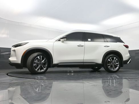 Used 2023 INFINITI QX60 Luxe FWD image 31