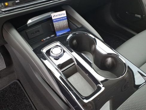 New 2026 Buick Envision Avenir image 18