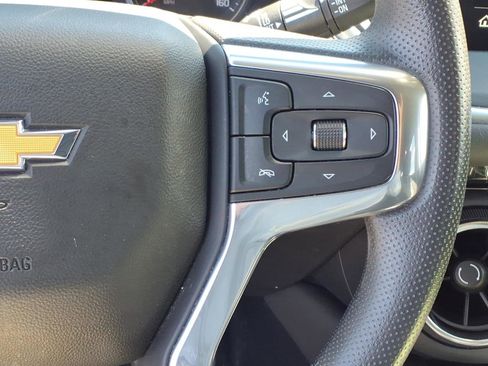 Used 2024 Chevrolet Blazer LT w/ Convenience Package FWD image 19