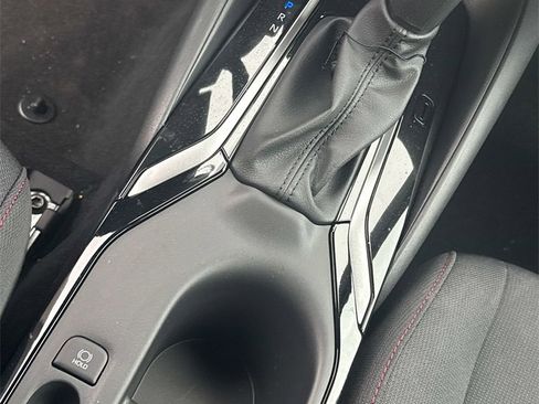 Used 2025 Toyota Corolla SE image 22