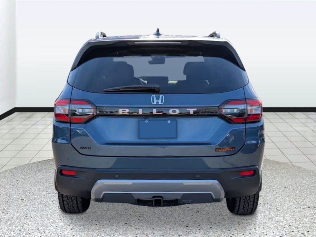 New 2026 Honda Pilot TrailSport image 4