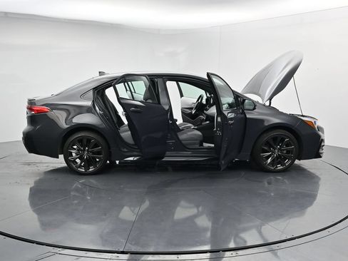 Used 2025 Toyota Corolla SE FWD image 41