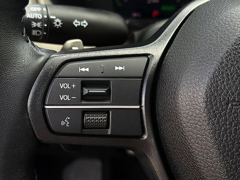 Used 2024 Honda Accord EX-L image 18