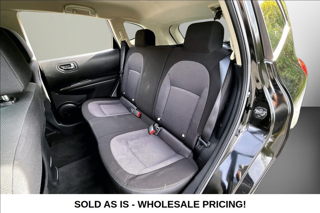 Used 2013 Nissan Rogue SV FWD image 26