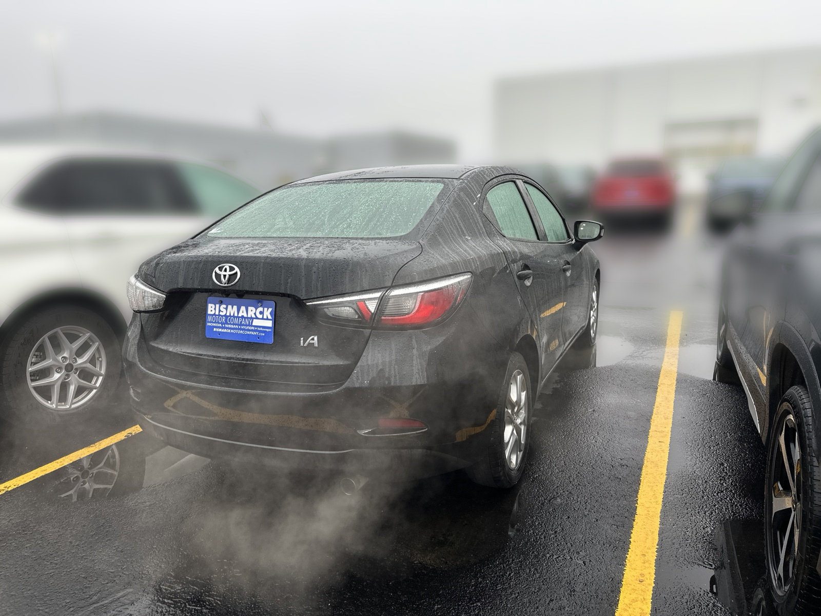 Used 2018 Toyota Yaris iA FWD image 3