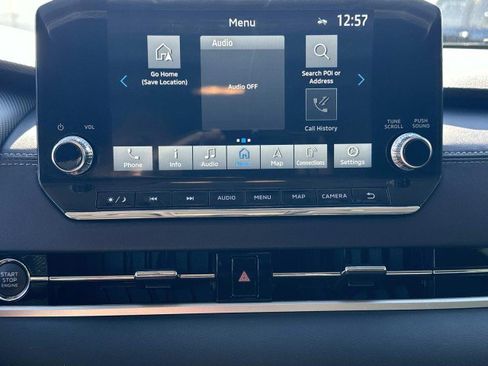 Used 2024 Mitsubishi Outlander FWD image 28