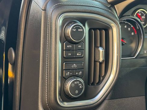 Used 2020 Chevrolet Silverado 1500 LT w/ Convenience Package AWD/4WD image 23