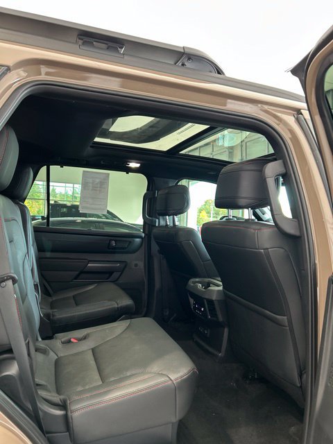 Used 2025 Toyota Sequoia TRD Pro AWD/4WD image 9