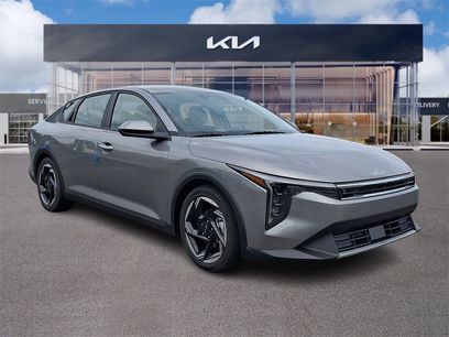 New 2025 Kia K4 EX