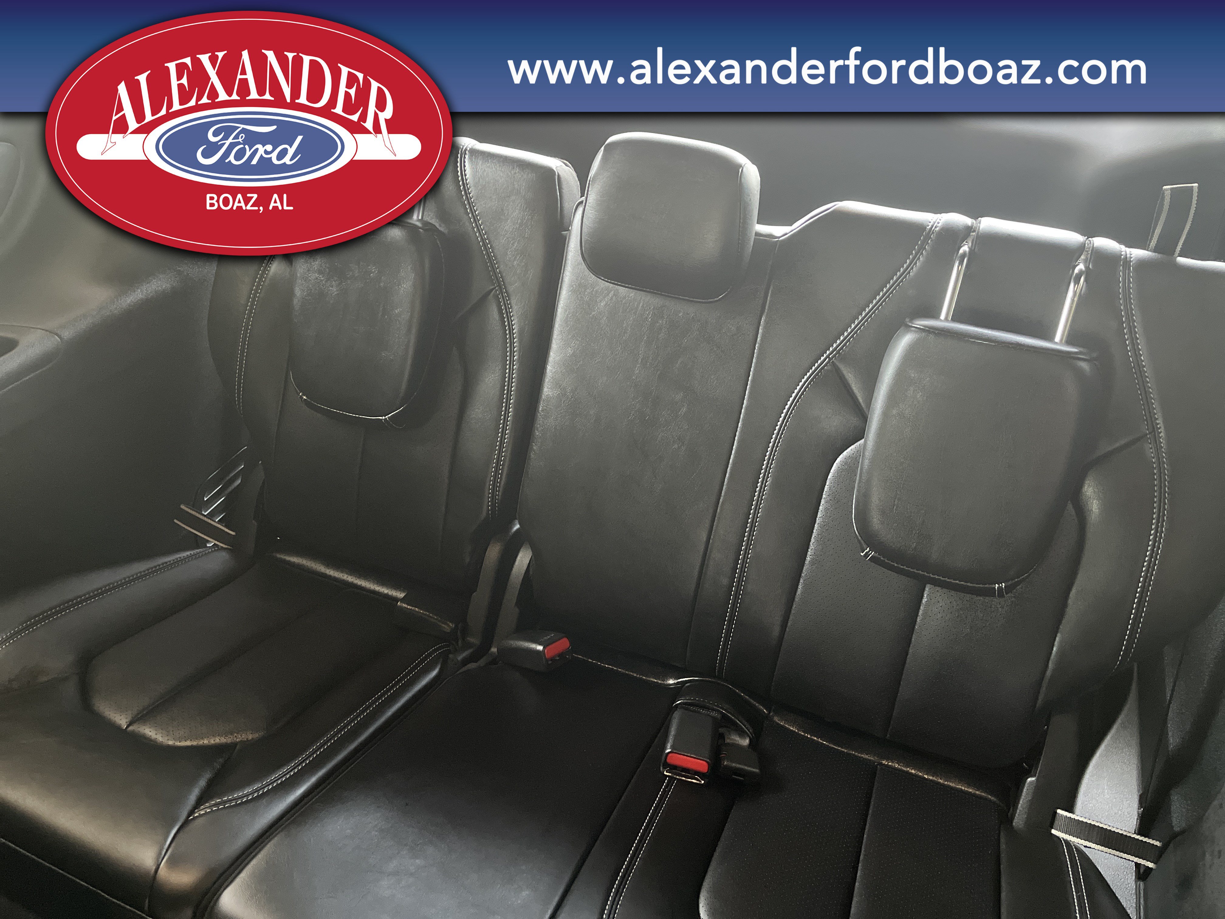 Used 2025 Chrysler Pacifica Select FWD image 18