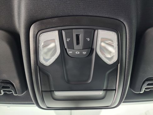 Used 2022 RAM 2500 Tradesman image 39