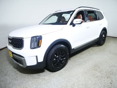 Used 2023 Kia Telluride SX Prestige X-Pro AWD/4WD image 3