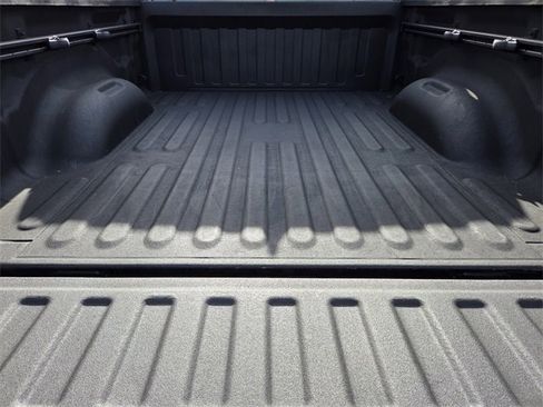 Used 2022 RAM 1500 Laramie image 13