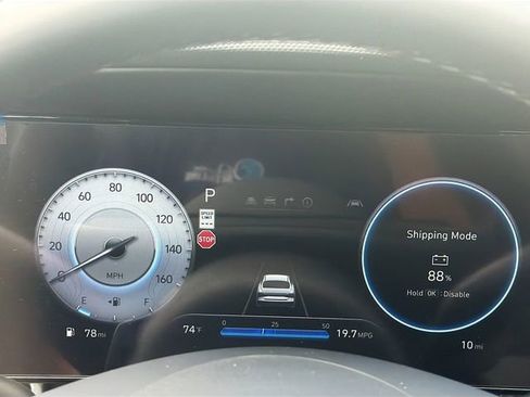 New 2026 Hyundai Elantra Limited FWD image 12
