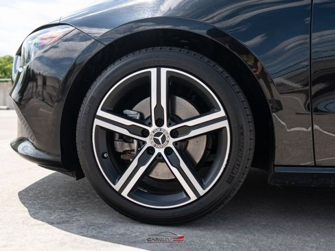 Used 2020 Mercedes-Benz CLA 250 4MATIC image 10